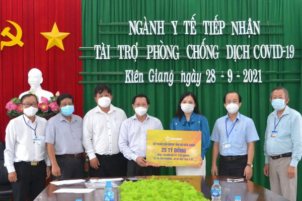 Sun Group trao tặng gói hỗ trợ đợt 3 trị giá 25 tỷ đồng, tiếp sức Kiên Giang chống dịch, đón khách tới Phú Quốc