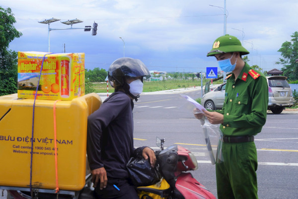 Quảng Trị: Phát hiện nhiều ca nhiễm cộng đồng, TP Đông Hà giữ nguyên Chỉ thị 16