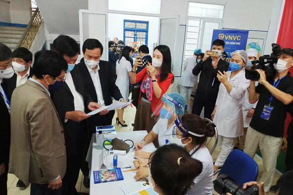 Hải Dương cảnh báo những trường hợp liên quan đến ổ dịch tại Bệnh viện Việt Đức 