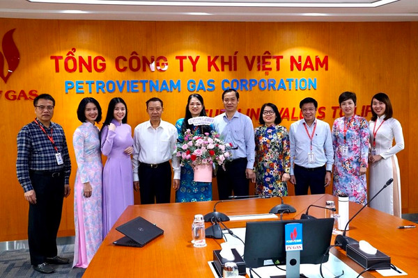 Công đoàn PV GAS tổ chức Hội nghị Kỷ niệm Ngày Phụ nữ Việt Nam 