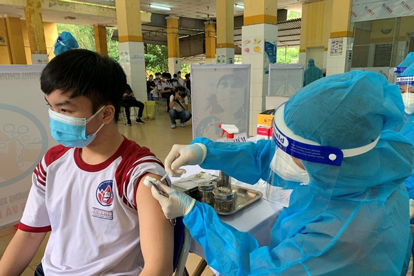 Việt Nam ghi nhận thêm 8.616 ca nhiễm COVID-19