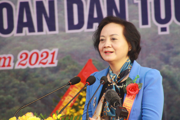 Bộ trưởng Bộ Nội vụ Phạm Thị Thanh Trà dự Ngày hội Đại đoàn kết và tiếp xúc cử tri Yên Bái