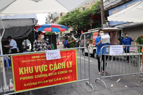 Hà Nội dừng cách ly người về từ TP.HCM và một số tỉnh phía Nam