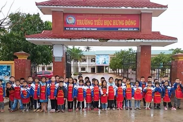 Nghệ An: Học sinh các khối bậc Tiểu học ở TP. Vinh được trở lại trường