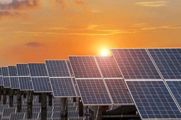 Nhà sản xuất, nhập khẩu bắt buộc phải thu hồi, tái chế pin mặt trời