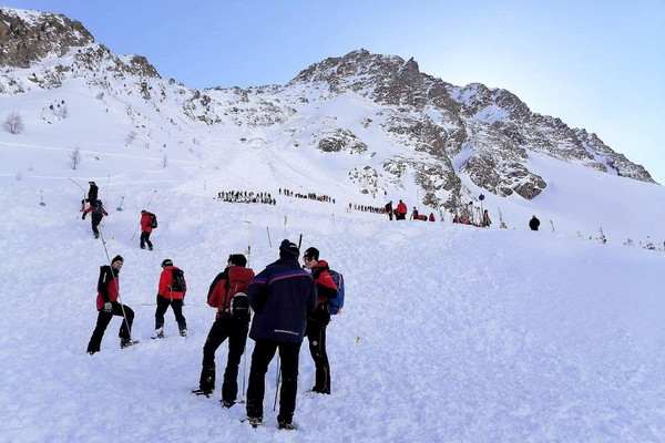 Chỉ trong 2 ngày, Áo hứng chịu 3 trận lở tuyết