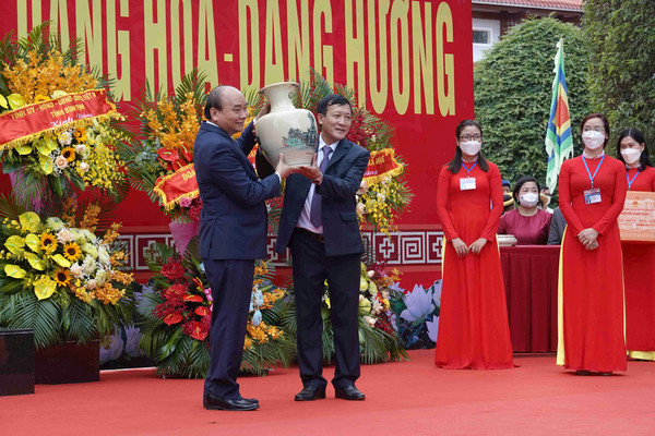 Chủ tịch nước Nguyễn Xuân Phúc dự Lễ khánh thành Khu Đền thờ Tây Sơn Tam Kiệt 