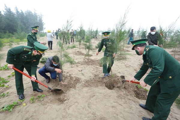 Ninh Bình khởi động Tháng Thanh niên “Tuổi trẻ sáng tạo” vì một Việt Nam xanh”