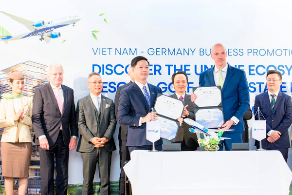Bamboo Airways ký kết loạt thoả thuận hợp tác chiến lược trong diễn đàn xúc tiến đầu tư lớn tại Đức