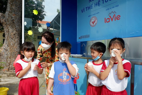 Nestlé Việt Nam, La Vie hỗ trợ cộng đồng tiết kiệm, sử dụng nước một cách bền vững