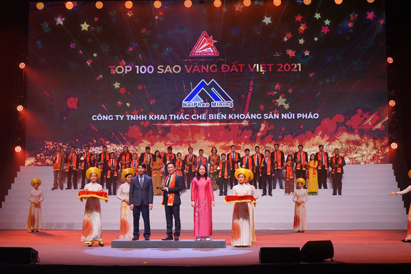 NuiPhao Mining được vinh danh Top 100 Sao Vàng Đất Việt 2021