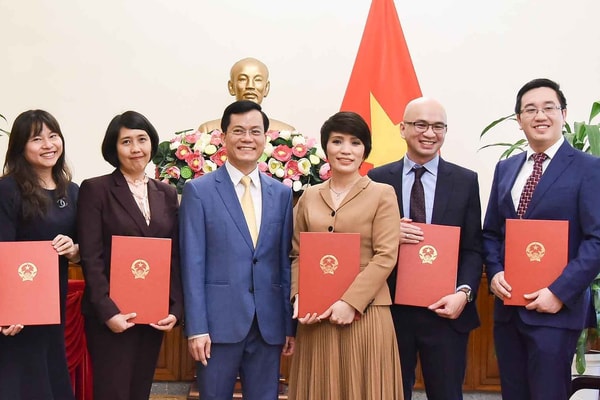 Bộ Ngoại giao điều động, bổ nhiệm nhiều nhân sự mới
