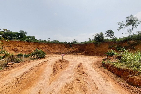 Vụ “Loạn khai thác đất trái phép tại huyện Ngọc Lặc (Thanh Hóa): Xử lý nghiêm các đối tượng vi phạm