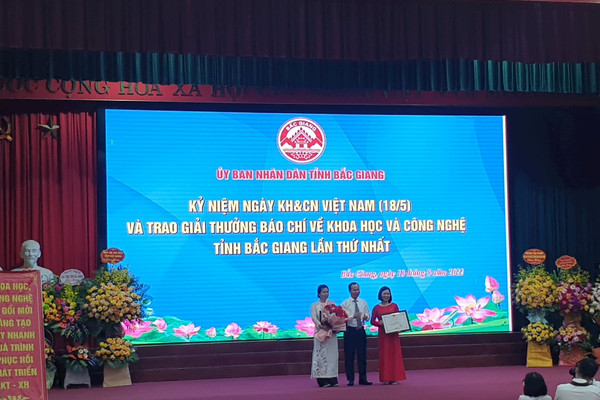 Bắc Giang: Kỷ niệm Ngày khoa học công nghệ Việt Nam và trao Giải thưởng Báo chí 