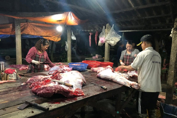 Quảng Trị: Phát hiện lò mổ gia súc trái phép, mất vệ sinh