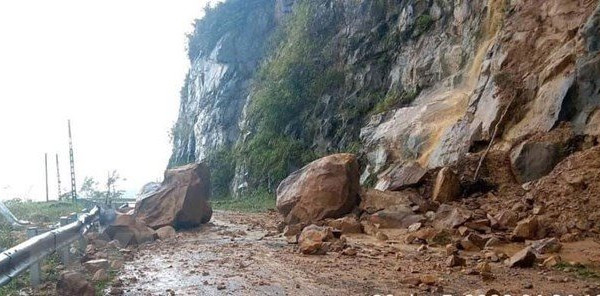 Lai Châu: Mưa lũ gây nhiều thiệt hại về giao thông