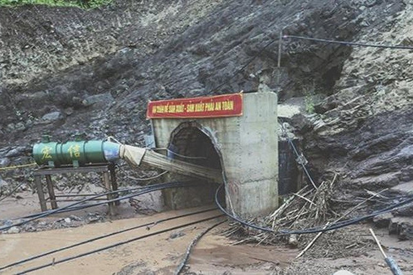 Điện Biên: Đã tìm thấy công nhân bị lũ cuốn vào hầm thủy điện