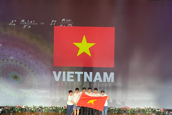 Đội tuyển Olympic Toán học quốc tế Việt Nam xếp thứ 4/104 quốc gia và vùng lãnh thổ