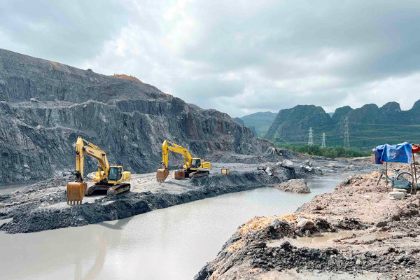 Quảng Ninh: Giám sát chặt lượng đất đá dư thừa trong quá trình thi công đường tại TP.Hạ Long