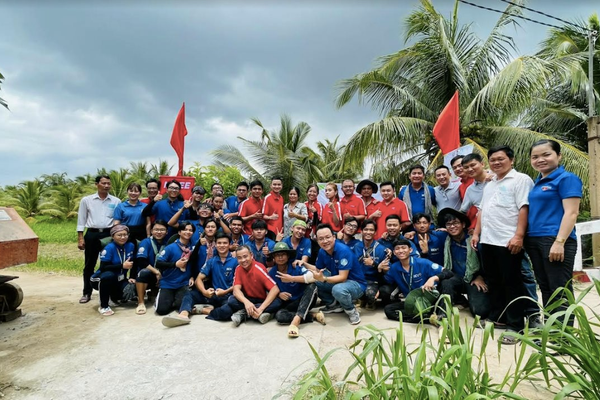 INSEE Việt Nam - Chung tay phát triển cộng đồng bền vững