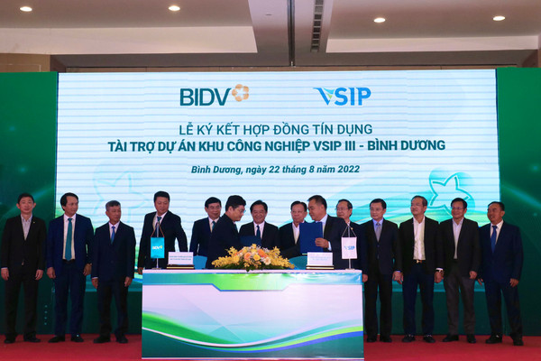 BIDV và VSIP ký kết Hợp đồng tín dụng tài trợ dự án đầu tư xây dựng KCN VSIP III – Bình Dương