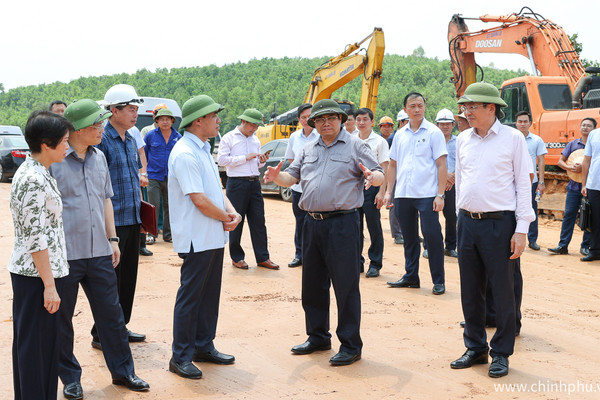 Thủ tướng kiểm tra, đôn đốc dự án cao tốc chiến lược của Tuyên Quang – Phú Thọ