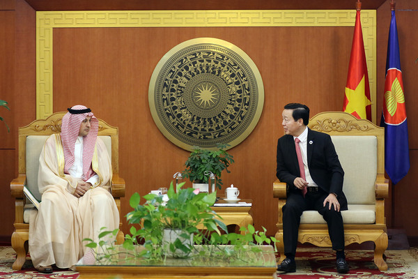 Việt Nam và Ả rập Xê-út thúc đẩy hợp tác trong lĩnh vực tài nguyên và môi trường