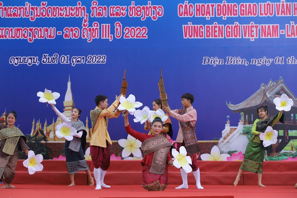Điện Biên: Đặc sắc các hoạt động không gian văn hóa Việt Nam – Lào