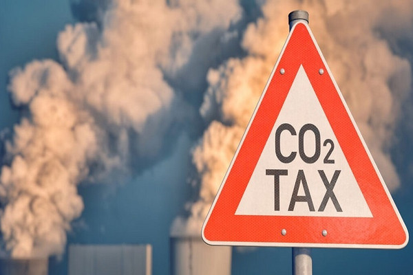 Xuất khẩu đối mặt với hàng rào thuế carbon
