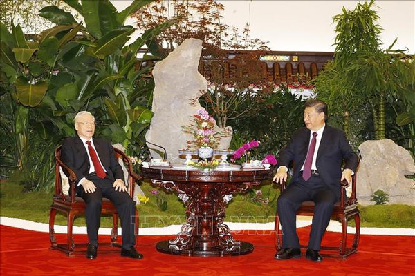Tổng Bí thư Nguyễn Phú Trọng dự Tiệc trà cùng Tổng Bí thư, Chủ tịch Trung Quốc Tập Cận Bình