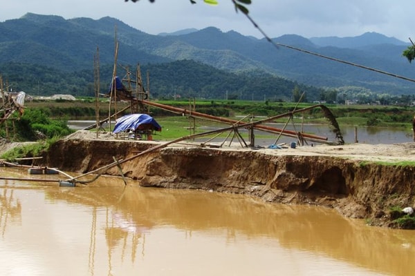 Đưa hoạt động khai thác cát sỏi lòng sông trên một số địa bàn khu vực miền Bắc vào nền nếp - Điện Biên: Công khai, minh bạch từ khâu đấu giá