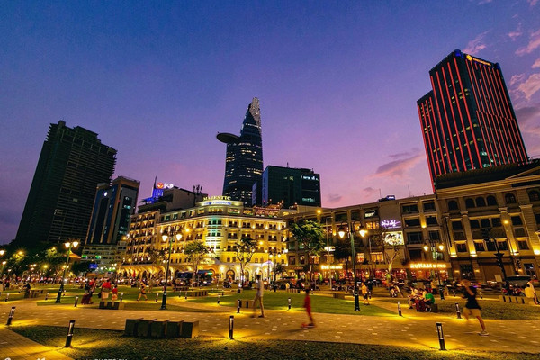 Nghị quyết của Bộ Chính trị về phương hướng, nhiệm vụ phát triển Thành phố Hồ Chí Minh đến năm 2030, tầm nhìn đến năm 2045