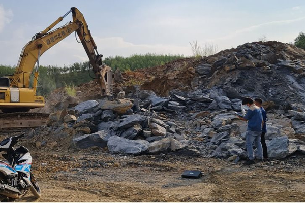 Bắc Giang: Ban hành quyết định ủy quyền cho UBND cấp huyện cấp phép khai thác khoáng sản làm vật liệu xây dựng