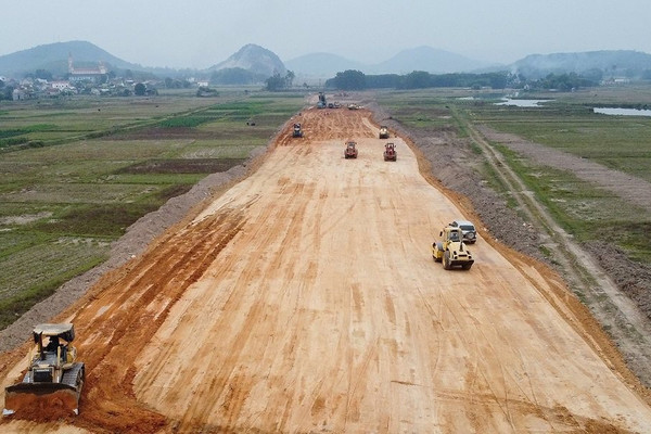 Nghệ An: Tiếp tục đốc thúc GPMB cao tốc Bắc - Nam phía Đông