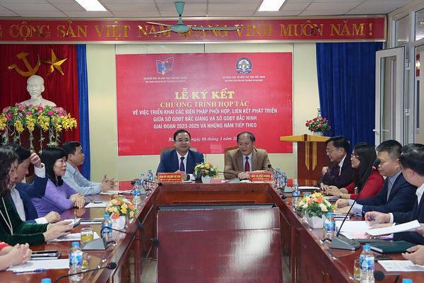 Hai Sở GD&ĐT Bắc Giang và Bắc Ninh ký kết chương trình hợp tác phối hợp phát triển giáo dục 