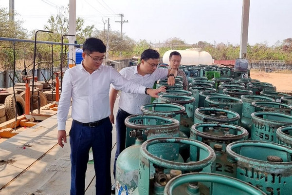 PV GAS: Gặp gỡ các công ty kinh doanh LPG tại Lào