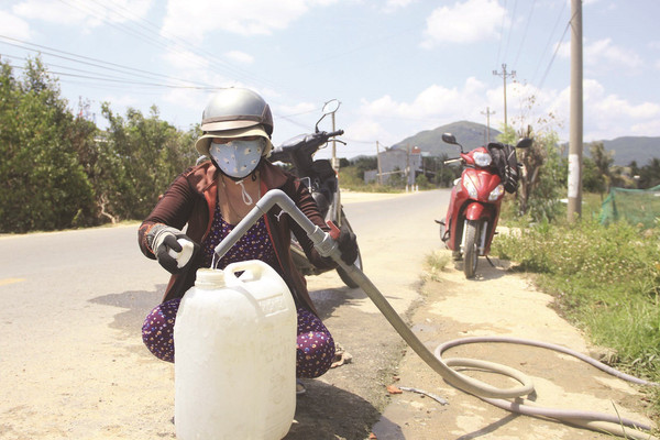 Bình Định: Ưu tiên cấp nước sinh hoạt cho người dân chống hạn