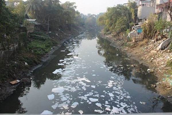 Thúc đẩy thay đổi, tìm giải pháp tối ưu cho nước: Cơ hội hồi sinh những dòng sông “chết”