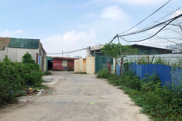 Đề nghị xử lý nghiêm vi phạm đất đai tại quận Tây Hồ, Hà Nội