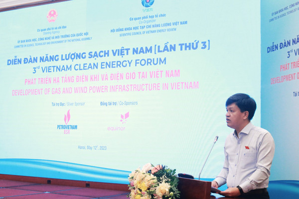 Nhận diện thách thức phát triển năng lượng tại Việt Nam