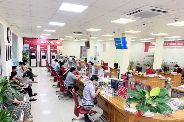 Agribank giảm tiếp 0,5% lãi suất cho vay