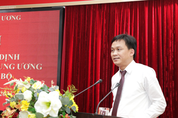 Đồng chí Nguyễn Phú Trường được bổ nhiệm giữ chức Chánh Văn phòng Ban Tuyên giáo Trung ương