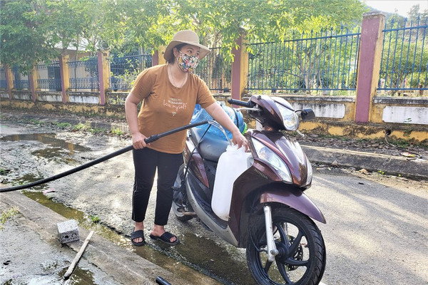 Quảng Nam: Người dân miền núi vẫn loay hoay tìm nguồn nước sạch