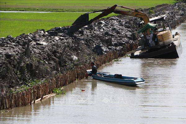 Đồng bằng sông Cửu Long cần trữ nước để ứng phó với xâm nhập mặn​