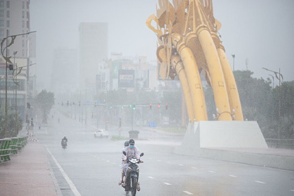Thời tiết 5/6: Trung Bộ có mưa nhiều nơi, nhiệt độ giảm