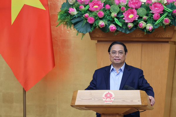 Thủ tướng Phạm Minh Chính: Thực hiện chính sách tiền tệ linh hoạt hơn, nới lỏng hơn
