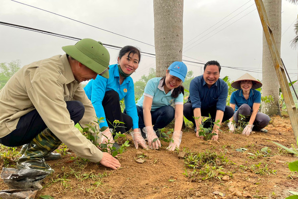 Đồng bào công giáo Yên Bình chung tay bảo vệ môi trường
