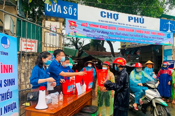“Kích hoạt” phong trào chống rác thải nhựa ở Hà Tĩnh: Bài 1: "Tấm lá chắn" bảo vệ môi trường 