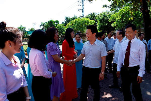 Bộ trưởng Đặng Quốc Khánh thăm, làm việc với Sở TN&MT Đà Nẵng và các cơ quan của Bộ TN&MT tại TP Đà Nẵng