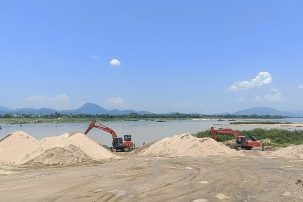Quảng Nam: Khai thác cát trái phép, Công ty TNHH Tấn Lợi Minh bị phạt 445 triệu đồng